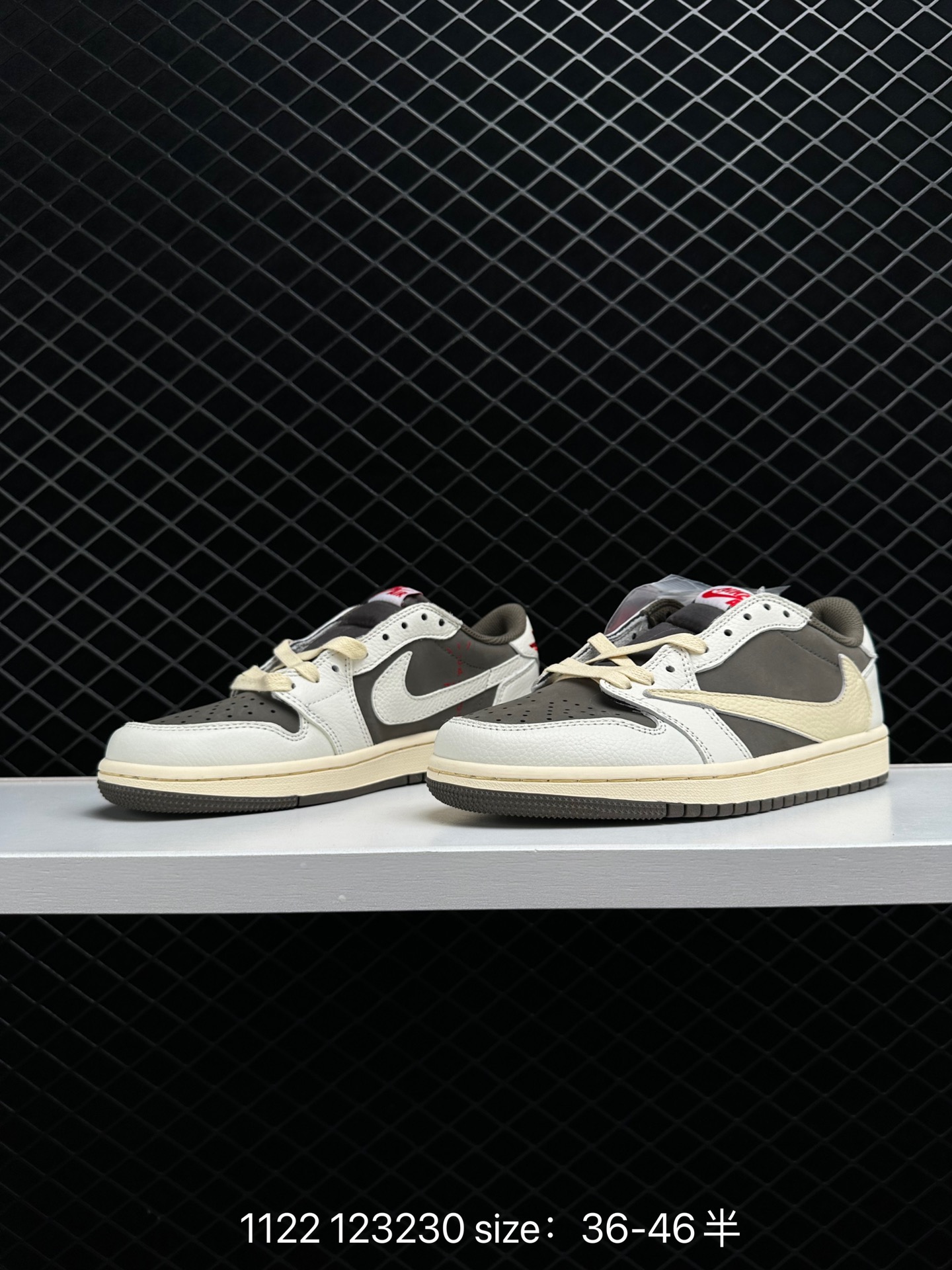 Travis Scott x Air Jordan 1 